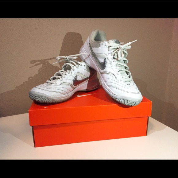 NIKE WMNS COURT LITE 8.5 - Picture 1 of 7